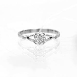14k White Gold Ring With Diamonds