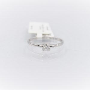 14k White Gold Ring With Diamond